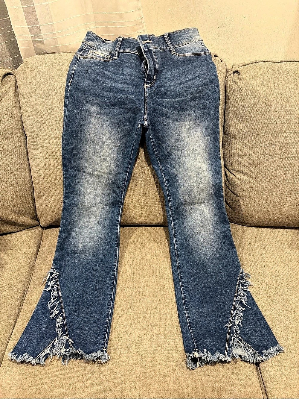 Color & Carry Flare Jeans in Blue Size Medium